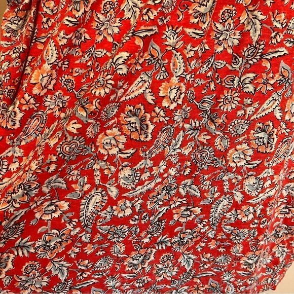 Old Navy Red patterned tank top blouse - Picture 7 of 7